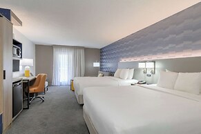 Comfort Inn & Suites At Dollywood Lane