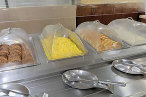 Comfort Inn & Suites At Dollywood Lane