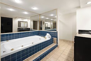 Village Inn Clemmons/Winston Salem, Trademark by Wyndham