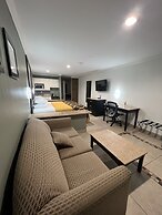 Super 8 Wyndham McAllen Downtown- City Center-Plaza Mall-Airport