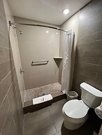 Super 8 Wyndham McAllen Downtown- City Center-Plaza Mall-Airport