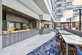 DoubleTree by Hilton Davenport