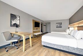 DoubleTree by Hilton Davenport