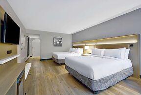 DoubleTree by Hilton Davenport