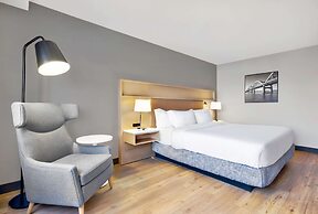 DoubleTree by Hilton Davenport