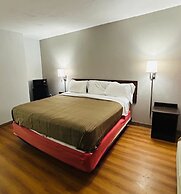 Super 7 Inn By OYO Tupelo Hwy 178