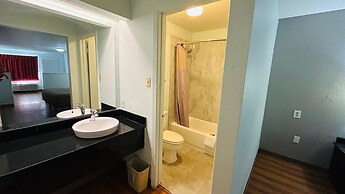 Super 7 Inn By OYO Tupelo Hwy 178