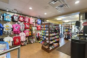 Rosen Inn, closest to Universal