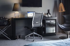 Scandic Front