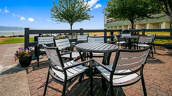 Best Western Plus Silverdale Beach Hotel