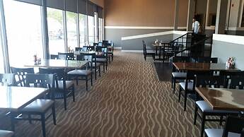 Best Western Plus Silverdale Beach Hotel