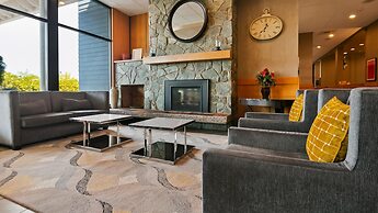 Best Western Plus Silverdale Beach Hotel