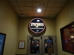 Coast Inn at Lake Hood