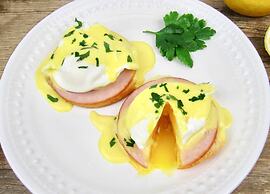 Coast Inn at Lake Hood