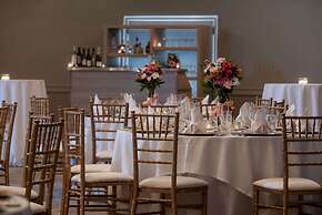 The Benson Portland, Curio Collection by Hilton