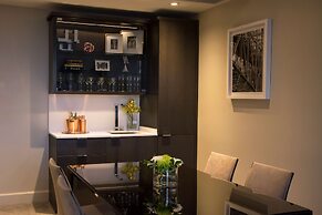 The Benson Portland, Curio Collection by Hilton