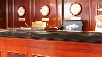 The Benson Portland, Curio Collection by Hilton