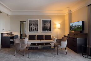 The Benson Portland, Curio Collection by Hilton