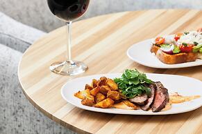 AC Hotel by Marriott Pleasanton