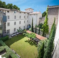 Hotel Le Cloitre St Louis