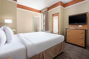 The Hotel @ Fifth Avenue