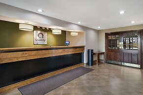 Quality Inn & Suites Garland - East Dallas