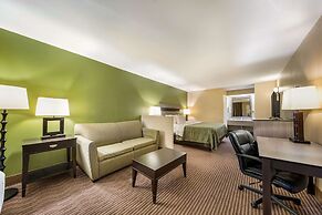 Quality Inn & Suites Garland - East Dallas