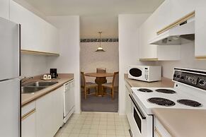 Super 8 by Wyndham West Kelowna BC