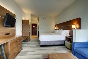 Holiday Inn Express & Suites Aurora - Naperville by IHG