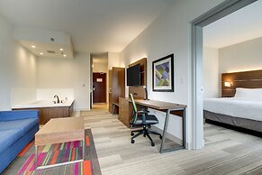 Holiday Inn Express & Suites Aurora - Naperville by IHG