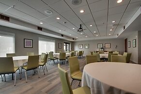 Holiday Inn Express & Suites Aurora - Naperville by IHG