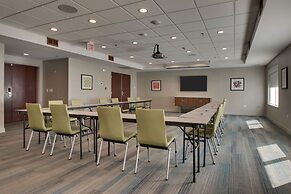 Holiday Inn Express & Suites Aurora - Naperville by IHG