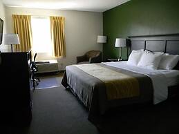 Boarders Inn & Suites by Cobblestone Hotels - Munising