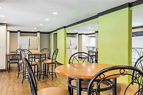 The Bradford Hotel, Ascend Hotel Collection