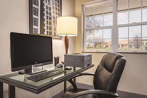 Country Inn & Suites by Radisson, Dakota Dunes, SD