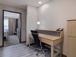 Garner Hotel Decatur Forsyth by IHG