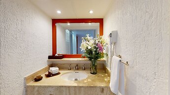 Park Royal Beach Ixtapa - All Inclusive