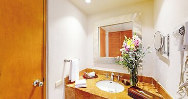 Park Royal Beach Ixtapa - All Inclusive