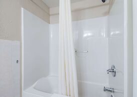 Econo Lodge Mechanicsburg