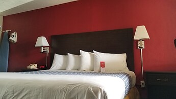 Econo Lodge Mechanicsburg