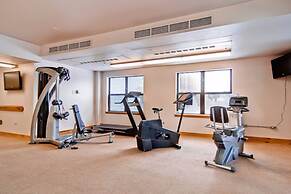 River Mountain Lodge