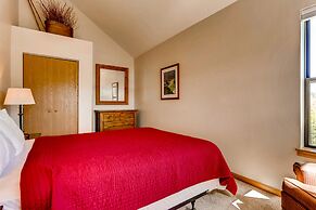 River Mountain Lodge