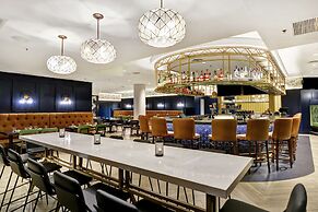 Embassy Suites by Hilton Minneapolis Airport
