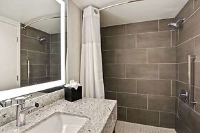 Embassy Suites by Hilton Minneapolis Airport