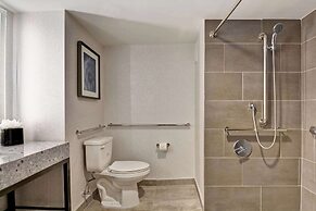 Embassy Suites by Hilton Minneapolis Airport