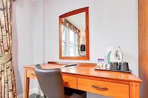 Aston Court Derby City Centre by Belvilla