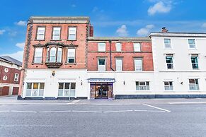 Aston Court Derby City Centre by Belvilla