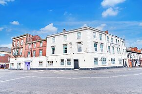 Aston Court Derby City Centre by Belvilla