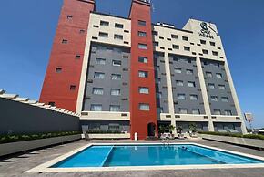 CHN Hotel Monterrey Norte, Trademark Collection by Wyndham