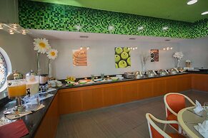 CHN Hotel Monterrey Norte, Trademark Collection by Wyndham